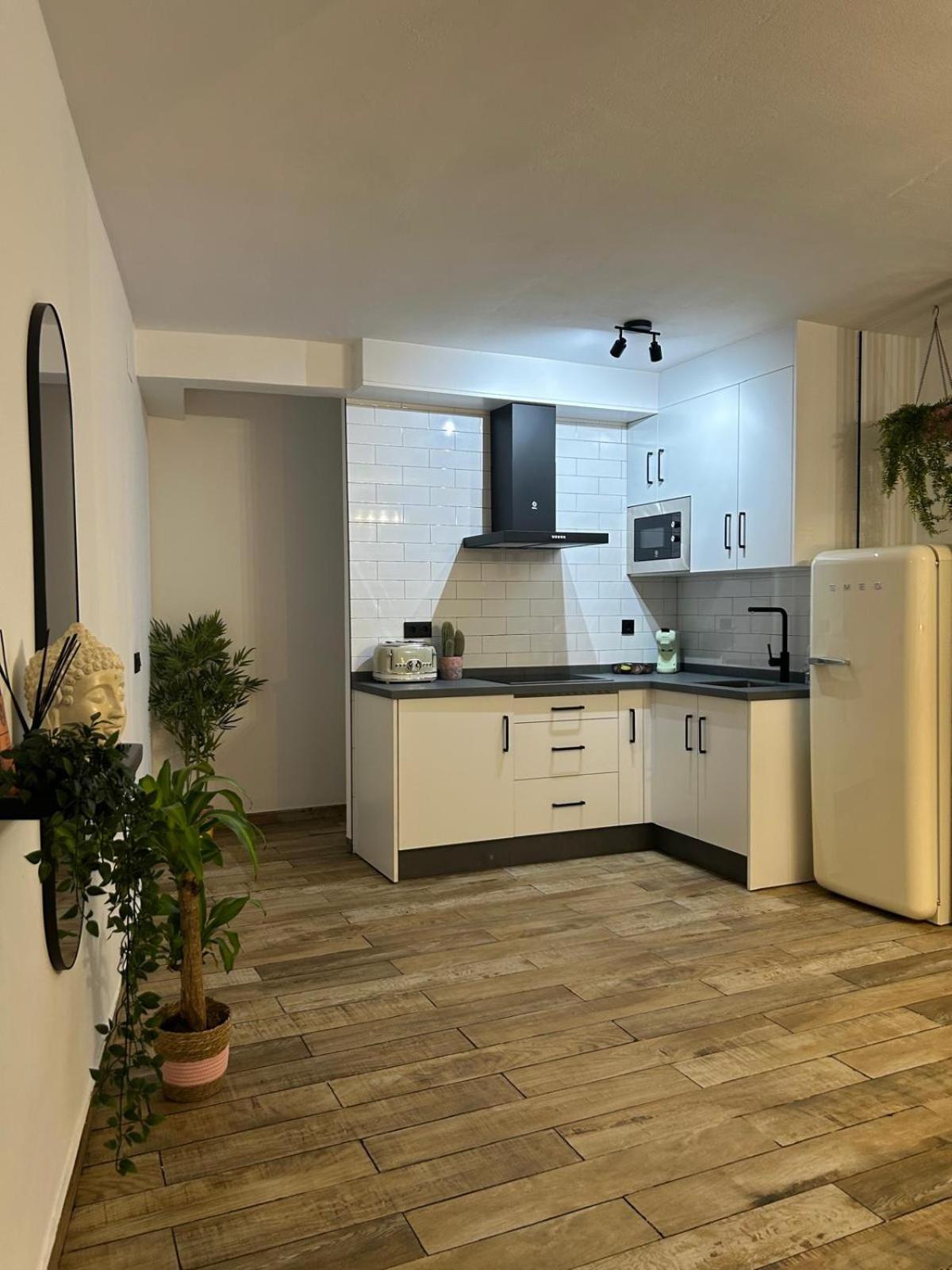 At Gongora 11 Con Parking Apartment Cordoba Luaran gambar